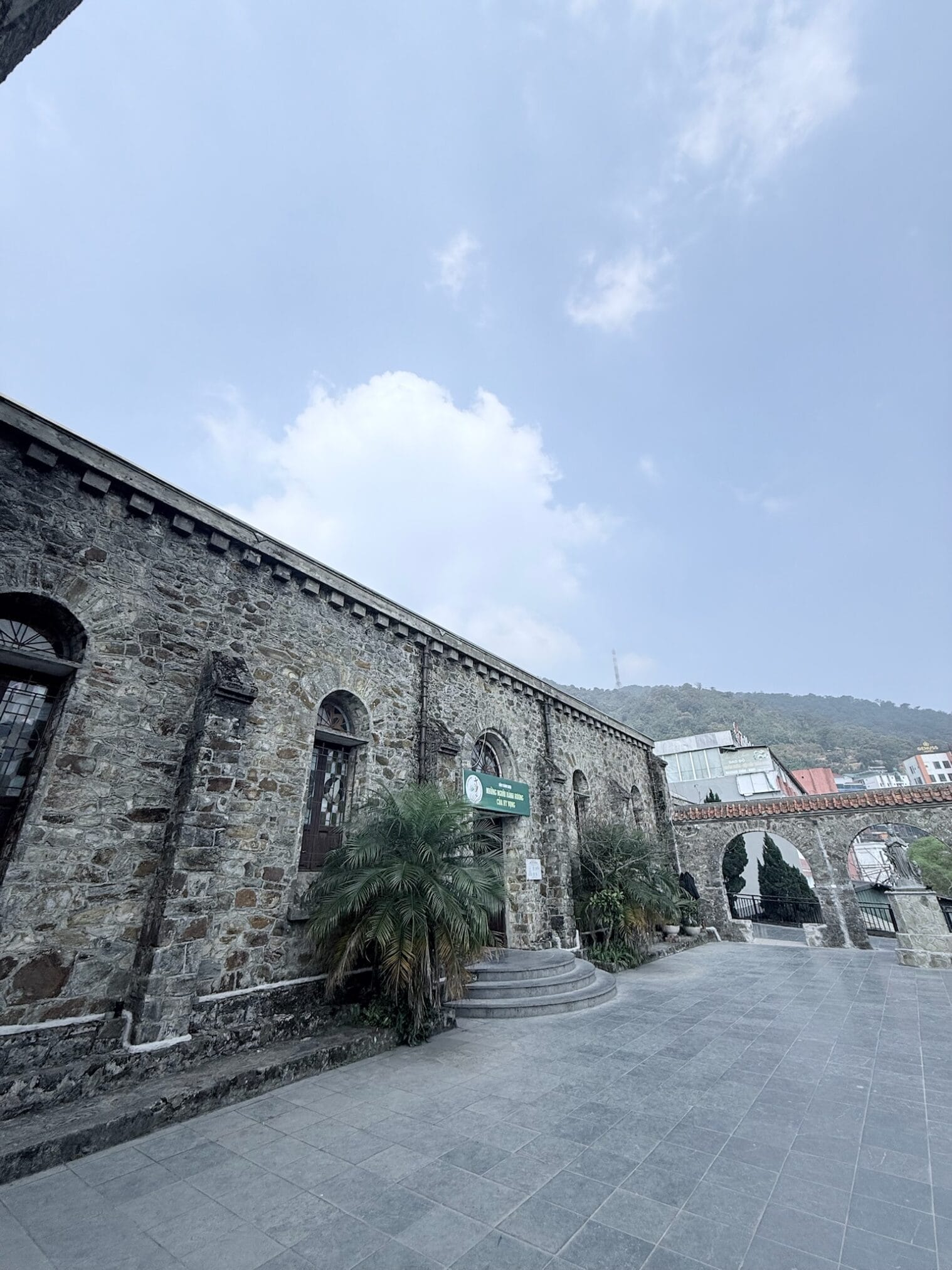 อาคารหินสไตล์ยุโรปในฮานอย "ฮานอย – ตามด๋าว EP1